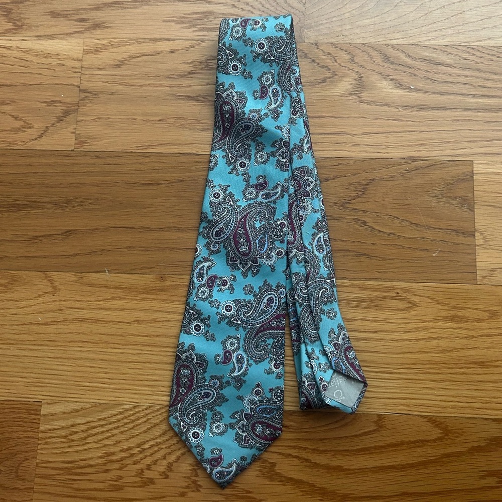 Christian Dior Silk Blue and Purple Paisley Tie